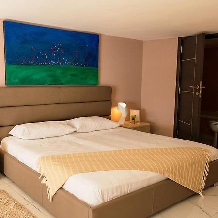 Scenic Seafront Duplex Apartment In 斯利马 外观 照片