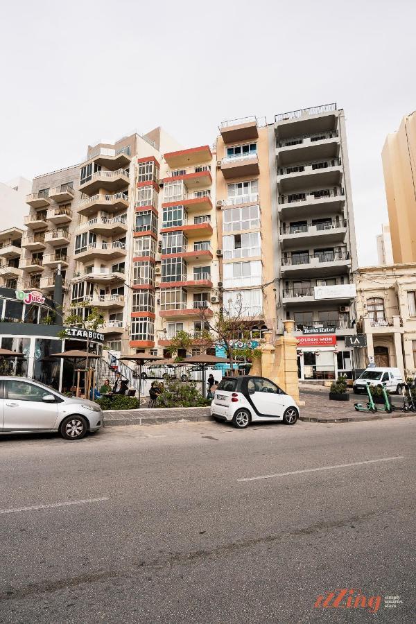 Scenic Seafront Duplex Apartment In 斯利马 外观 照片
